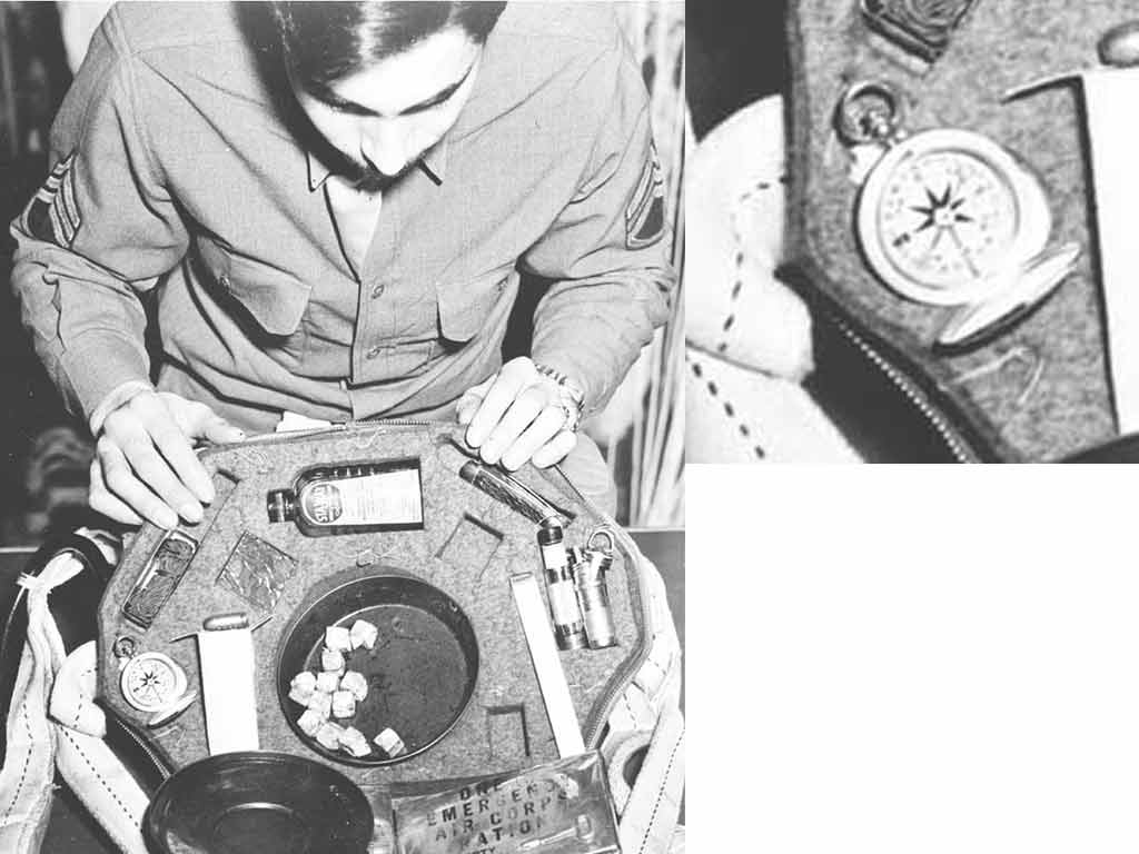 Boussole de poche USAAF dans un kit de survie WW2