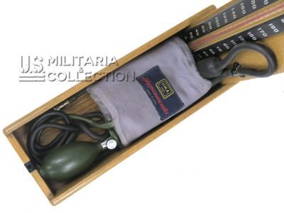 Tensiomètre Medical Department, US Army. Premier modèle,... Rare ! [VENDU]