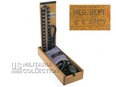 Tensiomètre Medical Department, US Army. Premier modèle,... Rare ! [VENDU]