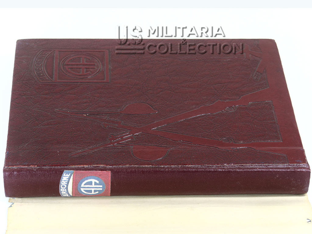 Détail du dos du livre 82nd Airborne Division