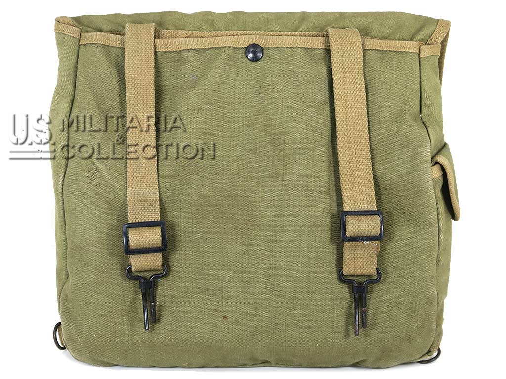 Dos et sangles de musette British Made