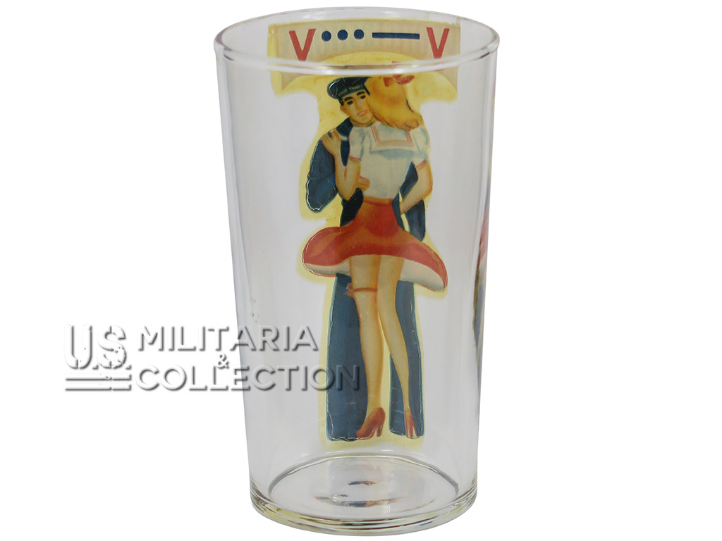 Verre Victory US Navy pin-up WW2