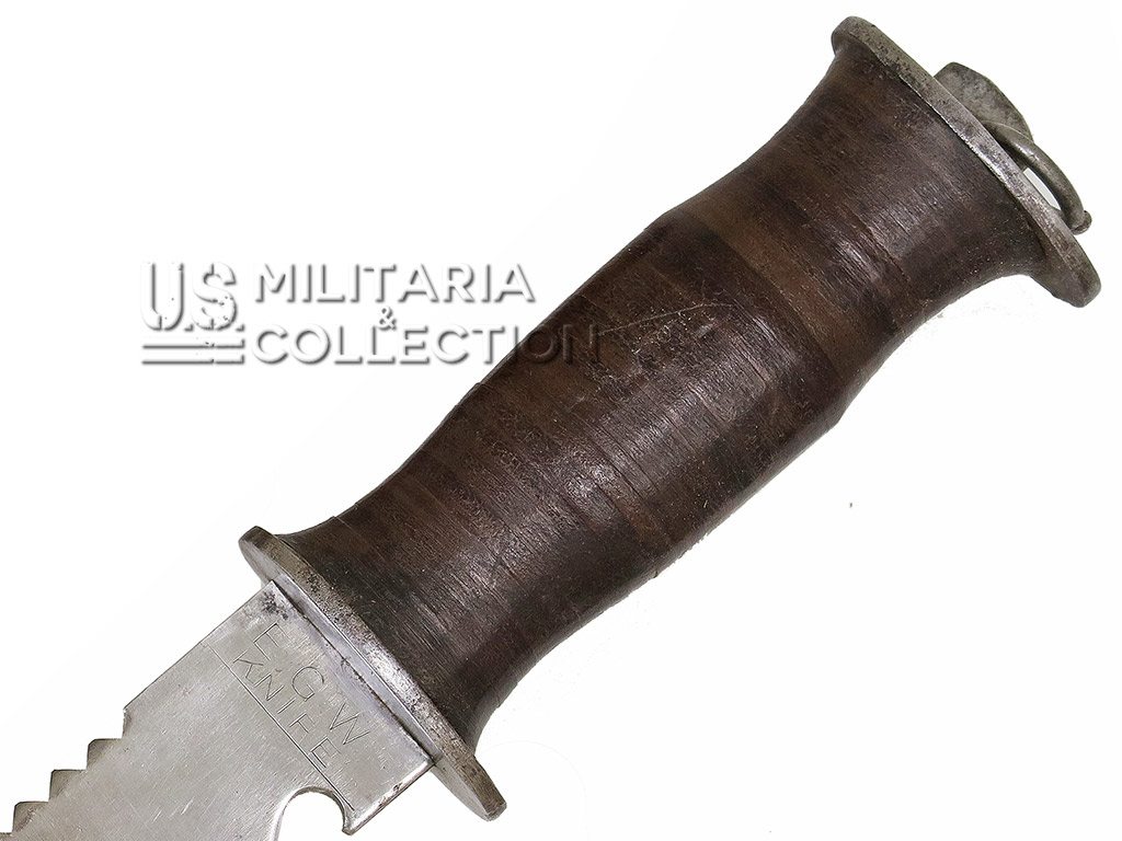 Manche en cuir du couteau de combat EGW