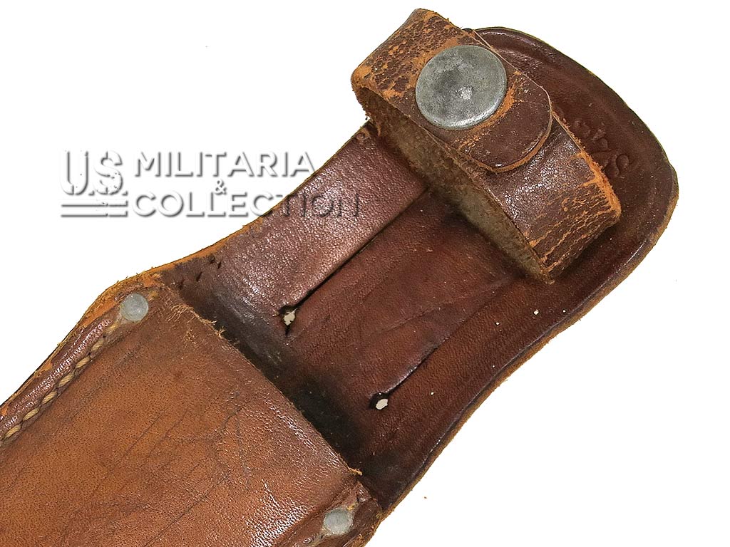 Détail du bouton pression du couteau EGW