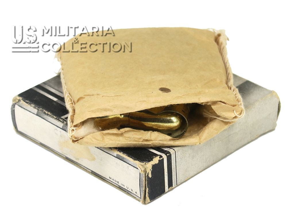 Briquet Evans WW2 dans son emballage d’origine