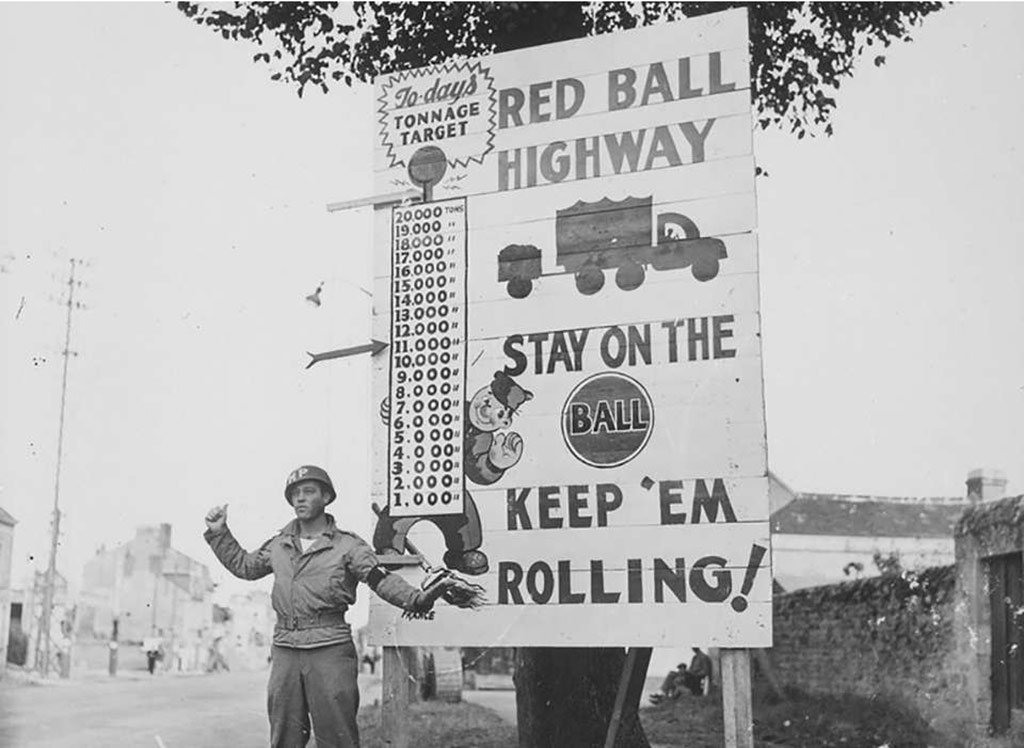Red Ball Express près d’Alençon en France, septembre 1944