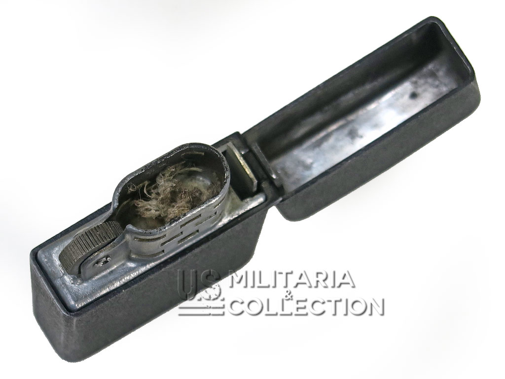 Briquet tempête US Army ouvert