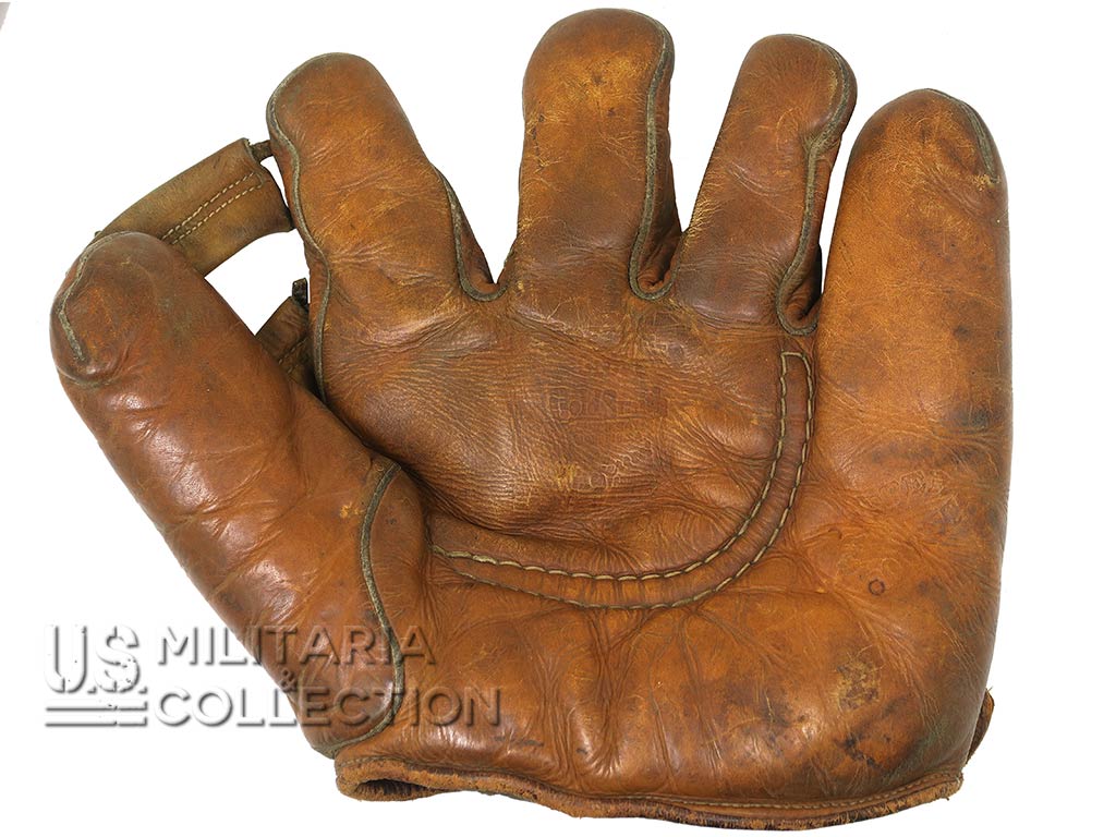 Gant softball Goldsmith WW2